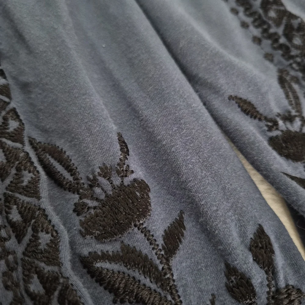 Johnny Was Magdalene Blue Embroidered Legging - Picture 8 of 12